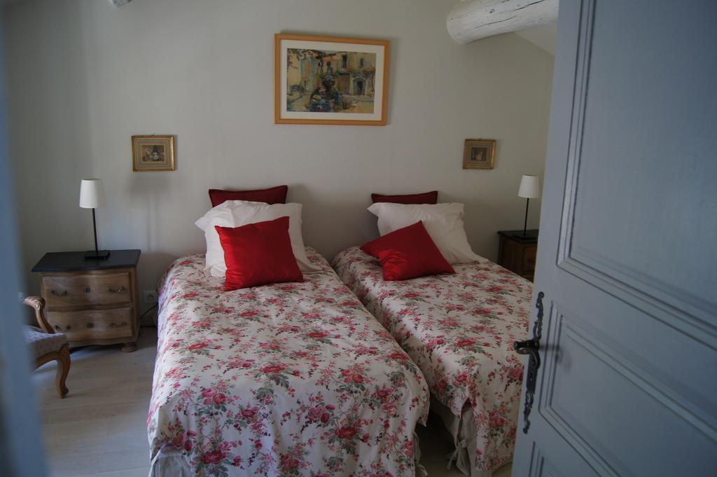Maison Orsini Villeneuve-lès-Avignon Cameră foto